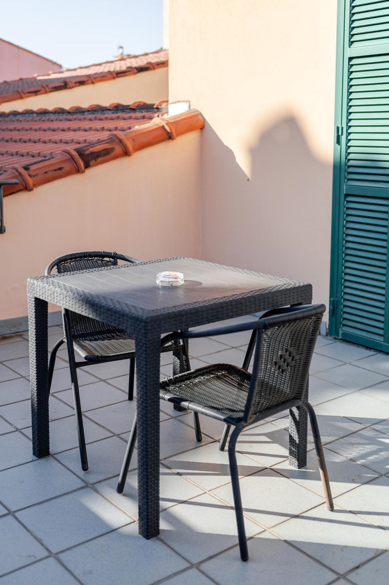 Hotel Posta - 3 Stars - Comfortable Stay In Ventimiglia Bagian luar foto